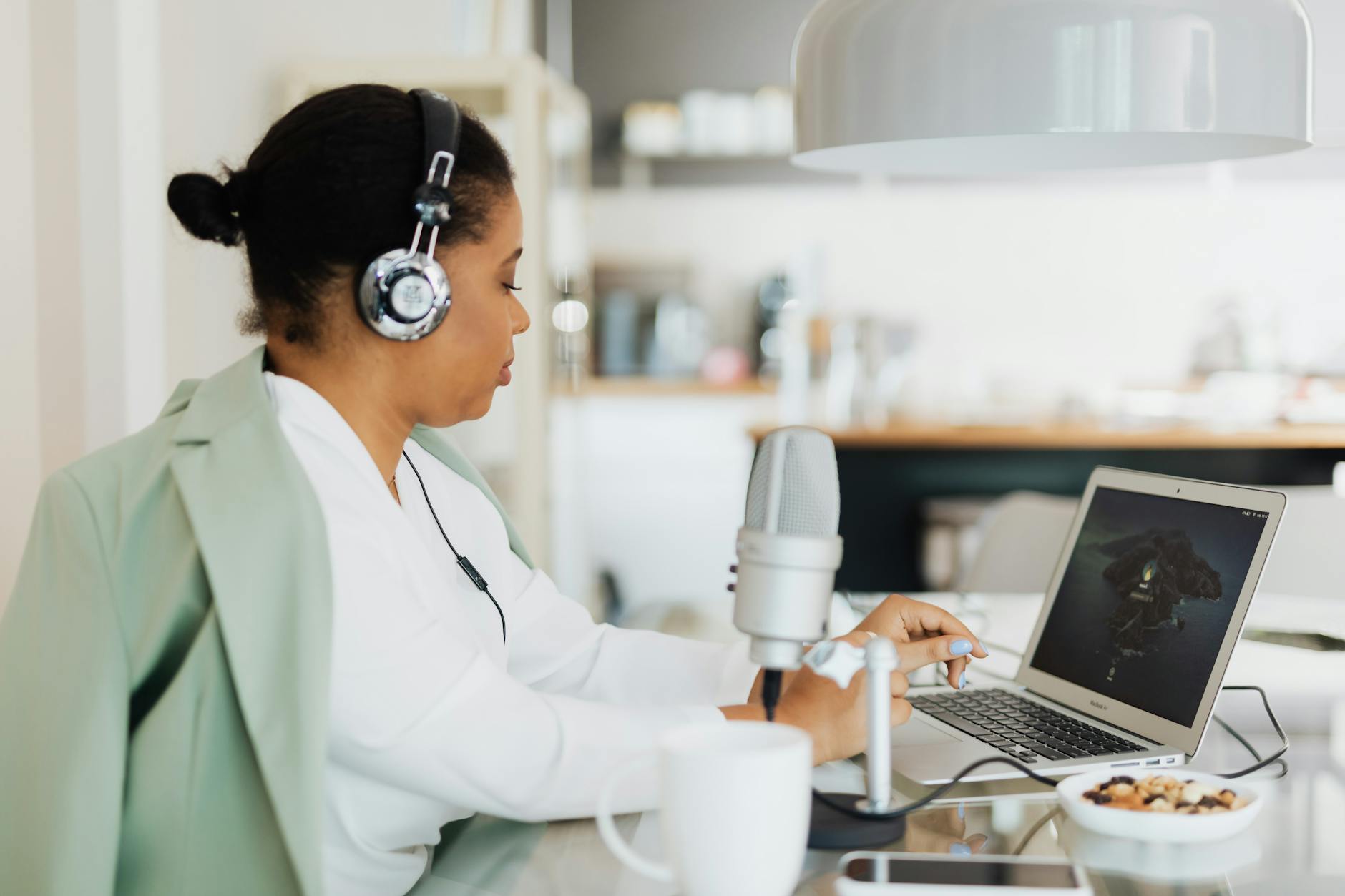 best-audio-format-for-podcasts key takeaways