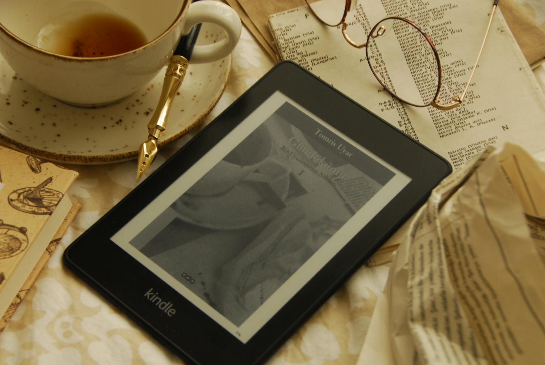 Calibre conversion dialog showing MOBI to EPUB settings