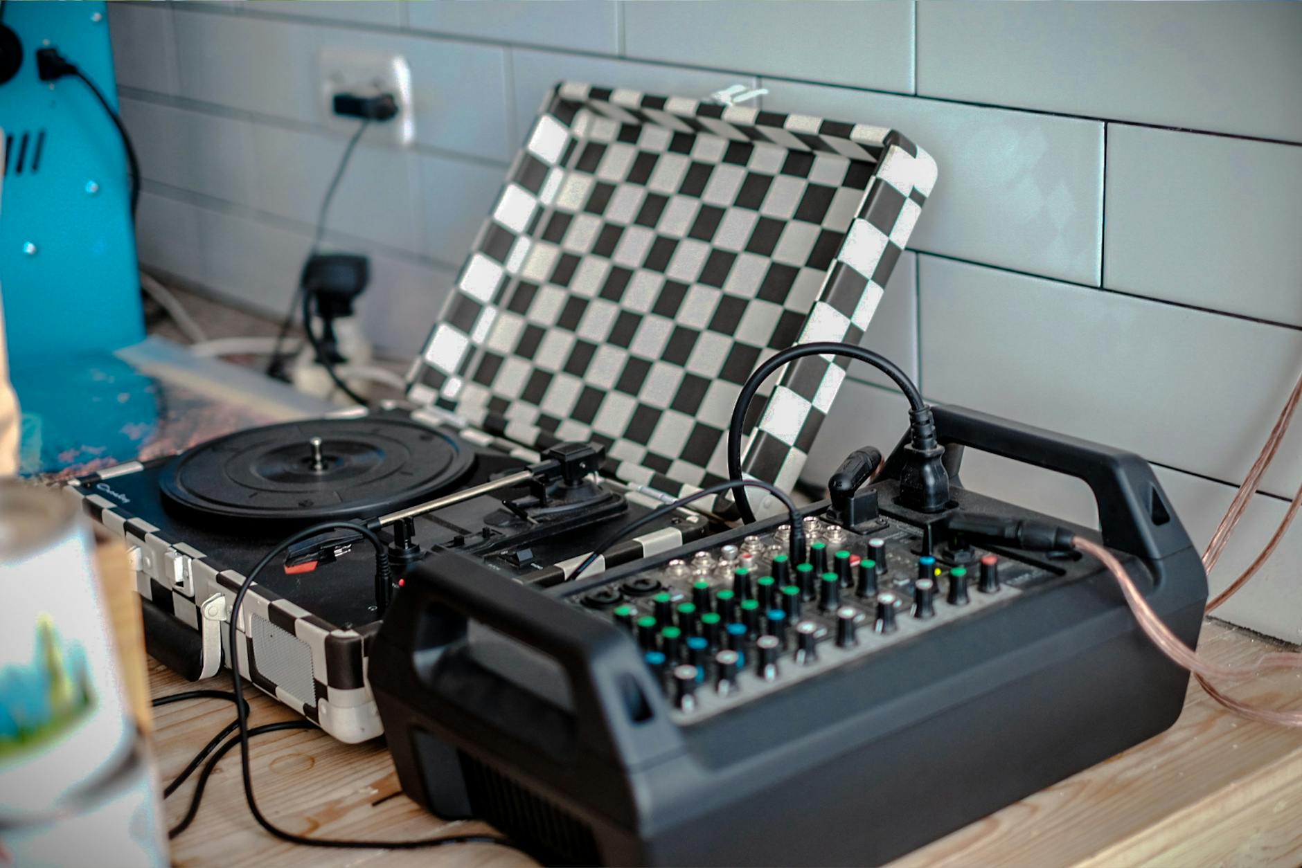 Batch audio extraction workflow from multiple video files