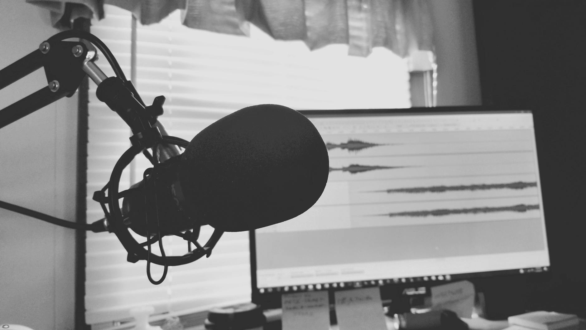 WAV to MP3 conversion process showing file size reduction